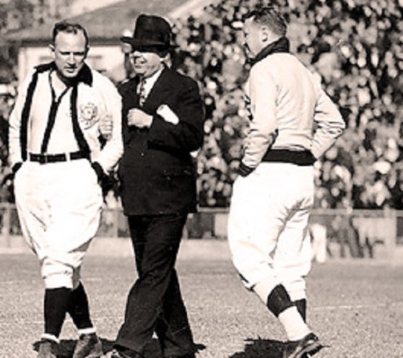 Huey Long trying to get a booth review before the invention of television.